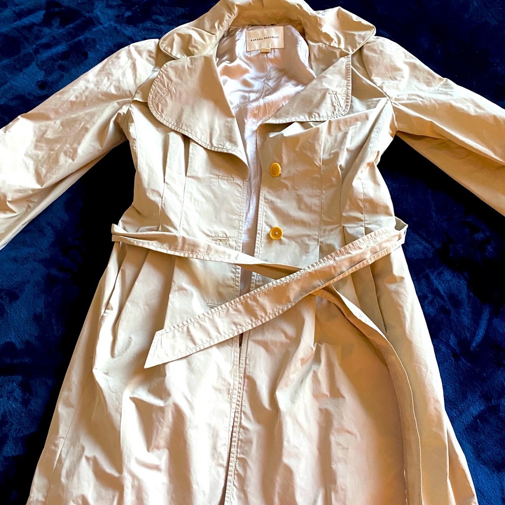 Banana Republic Trench